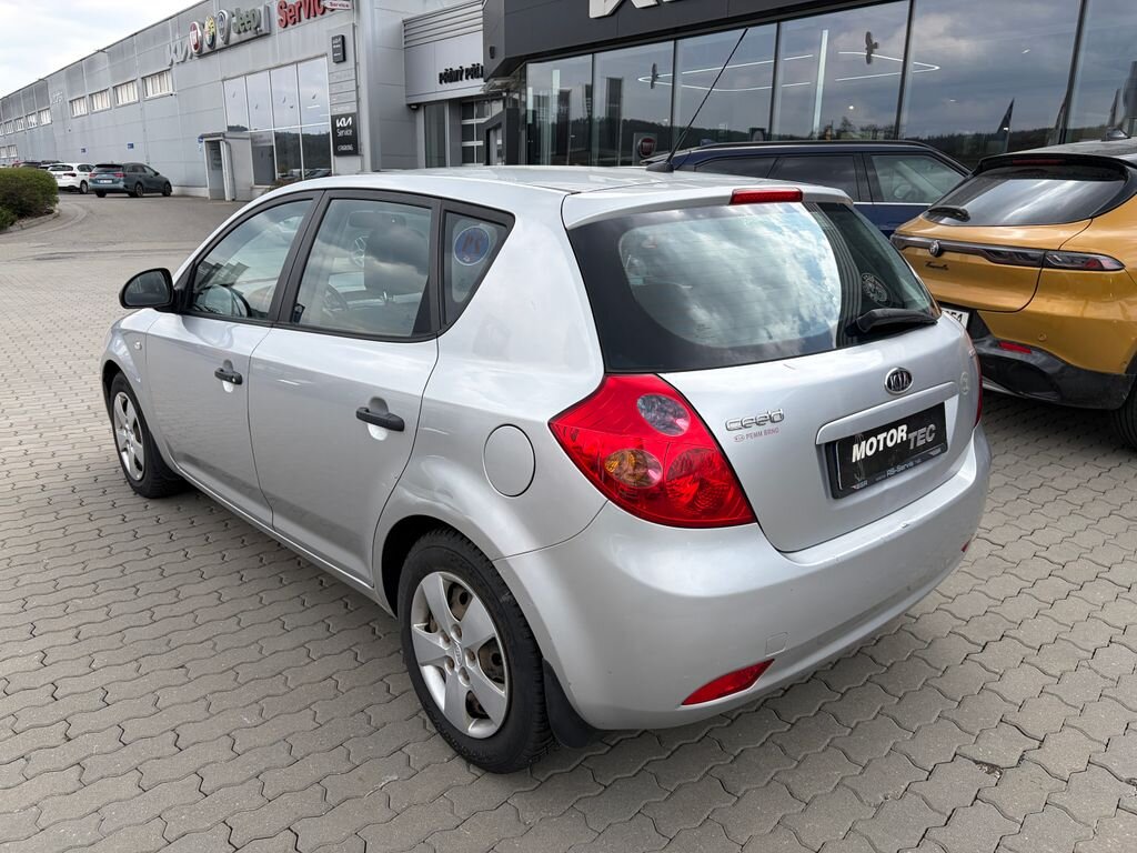KIA Ceed Hatchback 1,6 l 84 kw