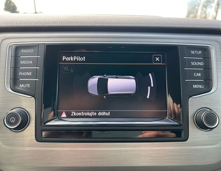 Volkswagen Golf Sportsvan MPV 1,2 l 63 kw