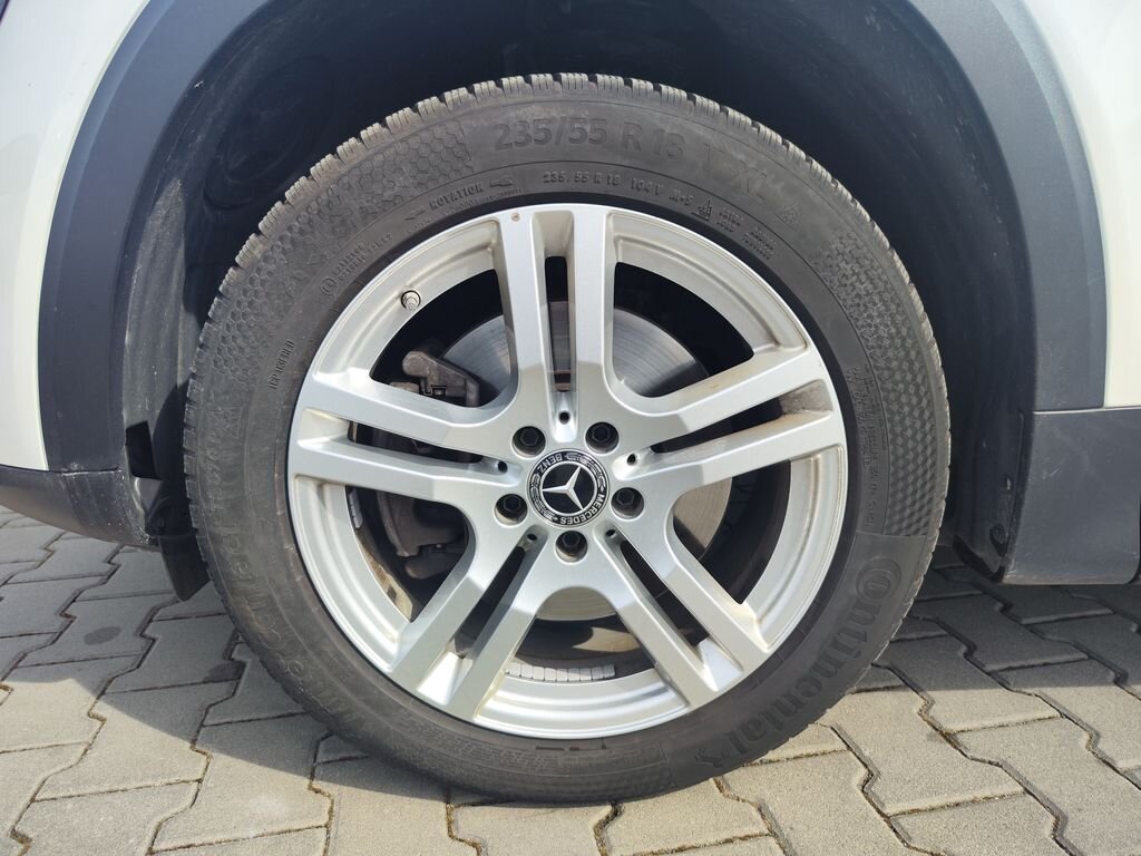 Mercedes-Benz GLB SUV / Terénní 2,0 l 110 kw