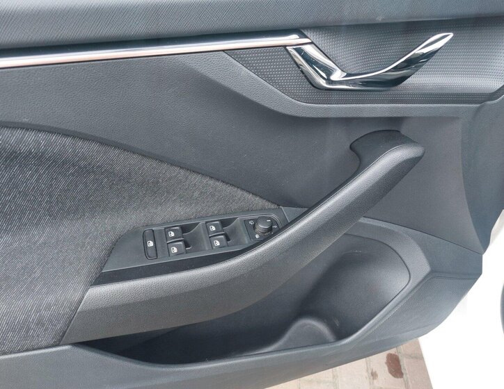 Škoda Scala Hatchback 1,5 l 110 kw