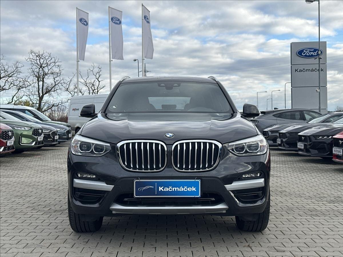 BMW X3 SUV 2,0 l 185 kw