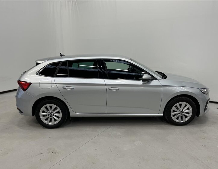 Škoda Scala Hatchback 1,5 l 110 kw