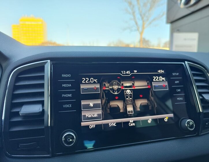 Škoda Karoq SUV 1,5 l 110 kw