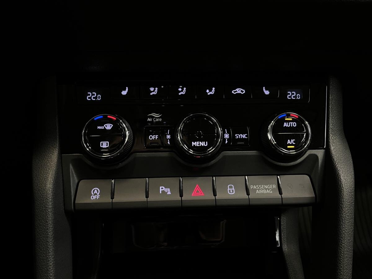 Škoda Karoq SUV 1,5 l 110 kw