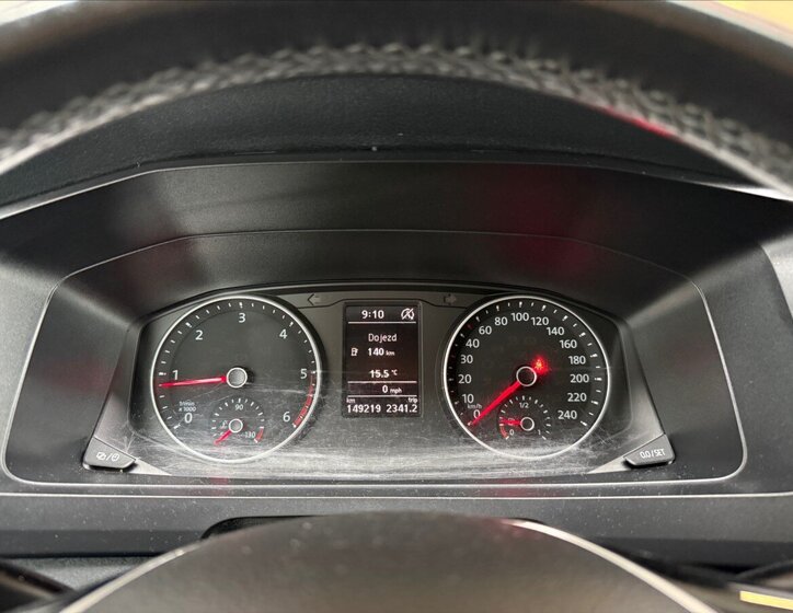 Volkswagen Transporter 18