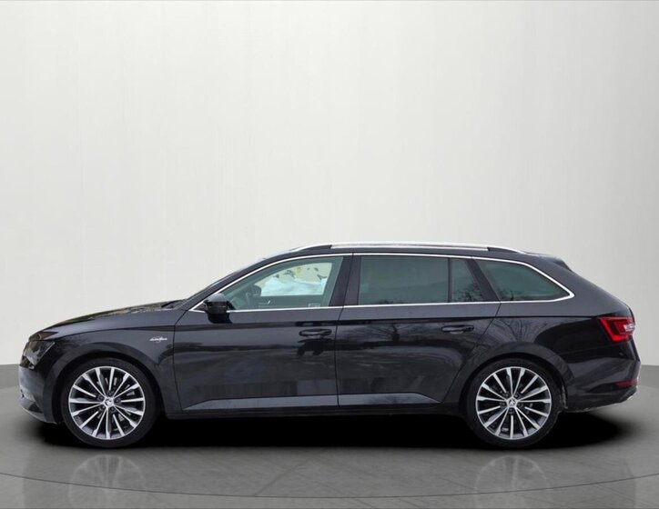 Škoda Superb Kombi 2,0 l 206 kw