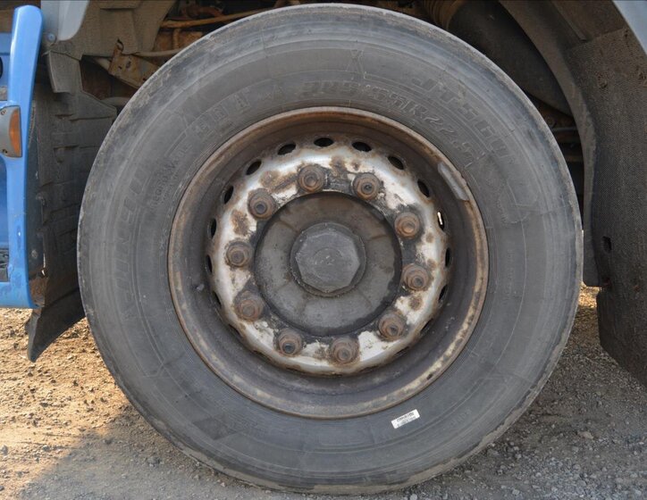 Renault Ostatní Valník 10,8 l 332 kw