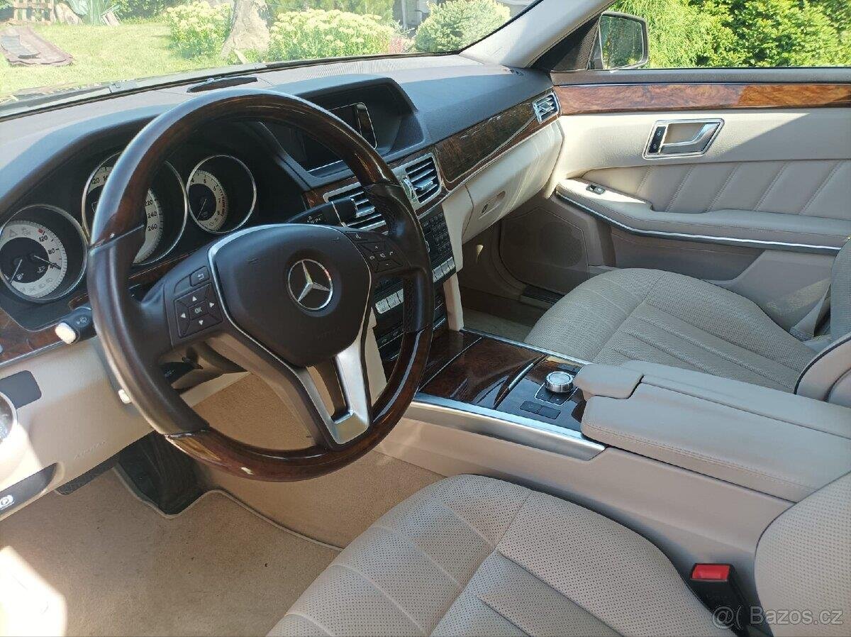 Mercedes-Benz Třídy E Sedan 2,0 l 135 kw