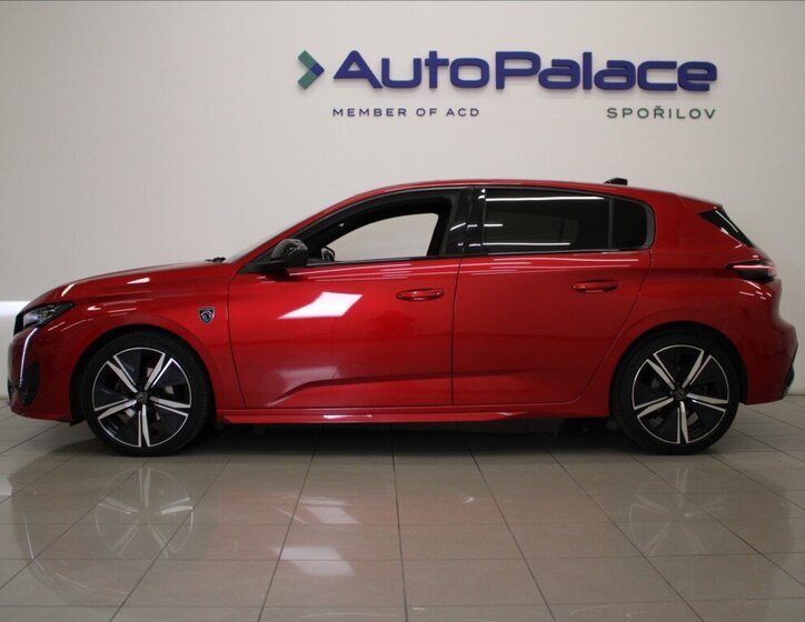 Peugeot 308 Hatchback 1,2 l 96 kw