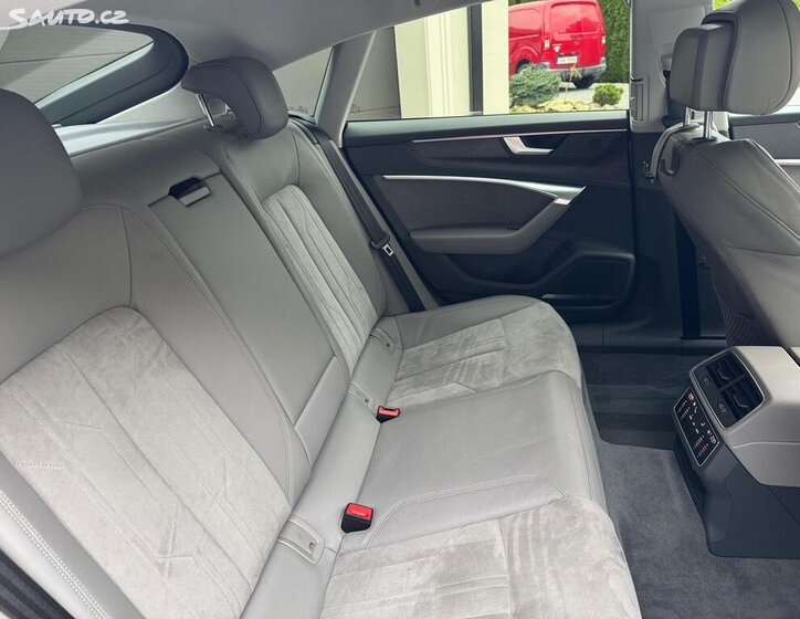 Audi A7 Sedan 3,0 l 210 kw