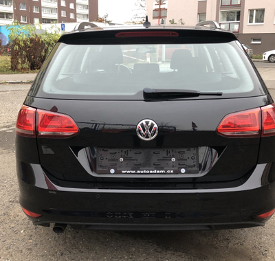 Volkswagen Golf 15