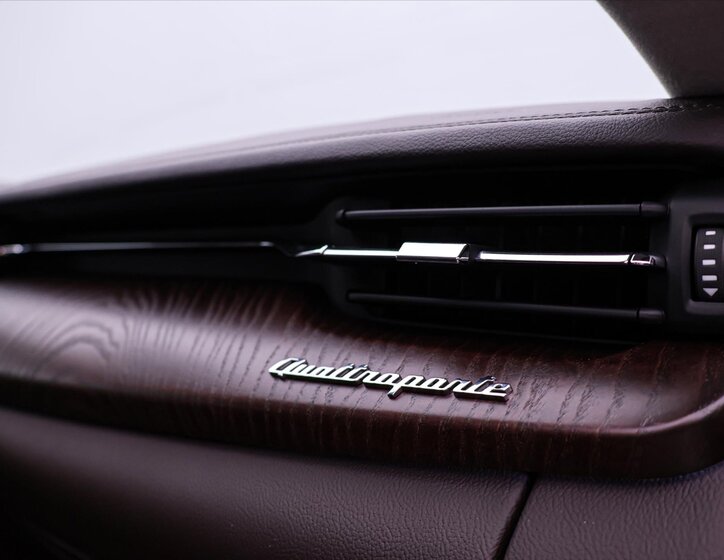 Maserati Quattroporte 31