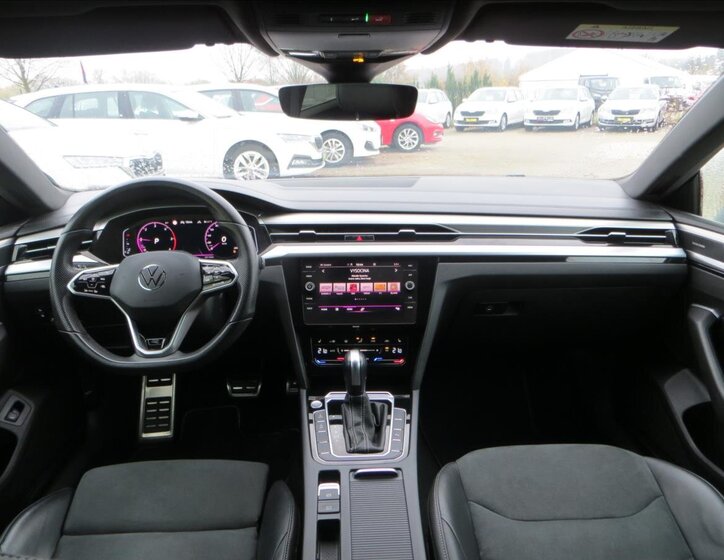 Volkswagen Arteon 24