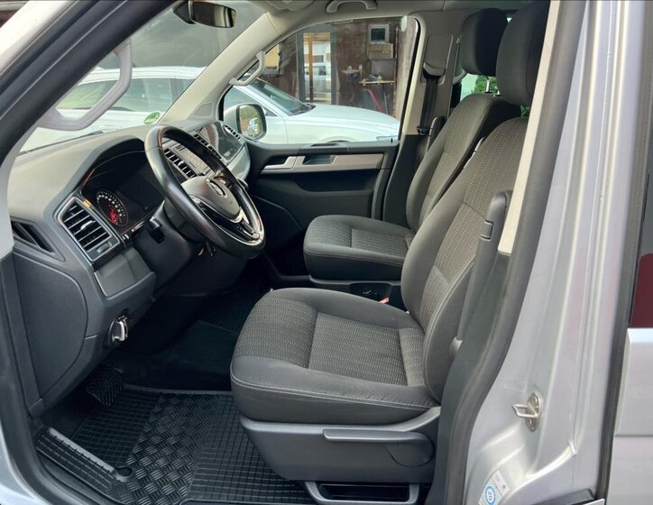 Volkswagen Multivan VAN / Minibus 2,0 l 150 kw