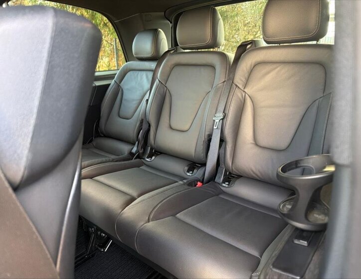 Mercedes-Benz Třídy V 17