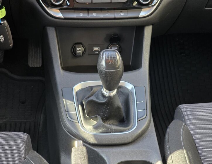 Hyundai i30 Hatchback 1,5 l 80 kw