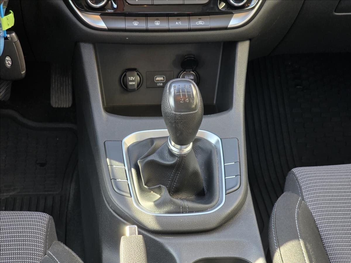 Hyundai i30 Hatchback 1,5 l 80 kw