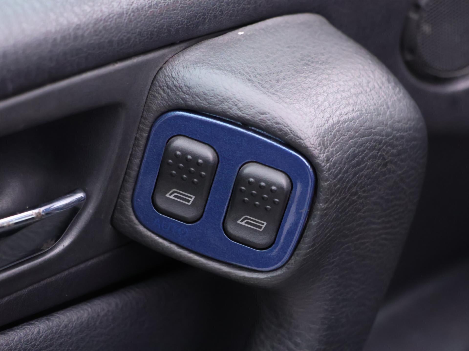 Alfa Romeo Spider Kabriolet 2,0 l 110 kw