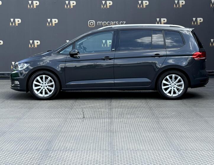 Volkswagen Touran 12