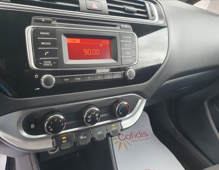 KIA Rio Hatchback 1,2 l 61 kw