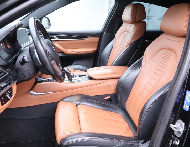 BMW X6 SUV 3,0 l 230 kw