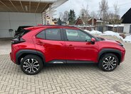 Toyota Yaris Cross SUV 1,5 l 68 kw