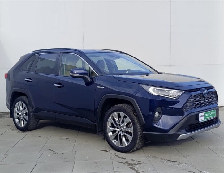 Toyota RAV4 SUV 2,5 l 131 kw