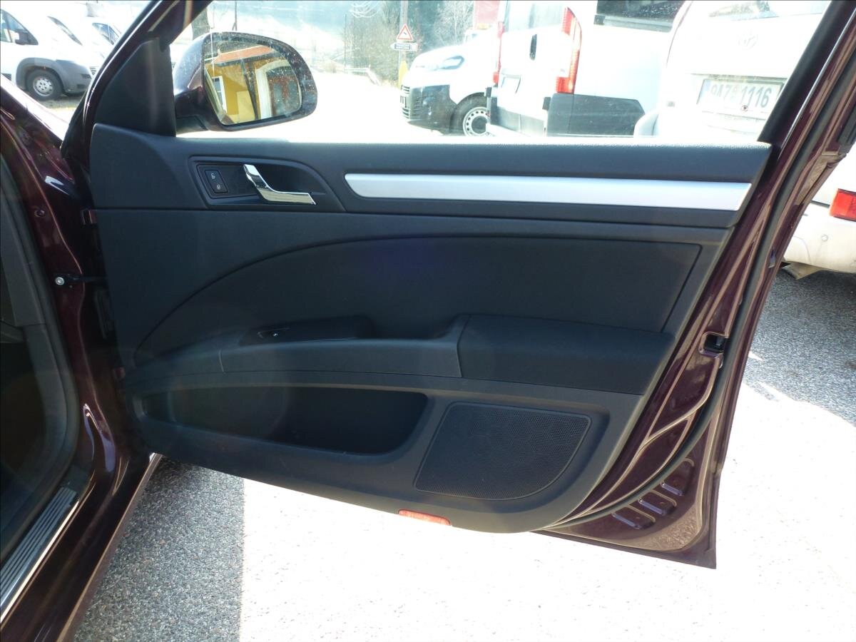 Škoda Superb Kombi 2,0 l 125 kw