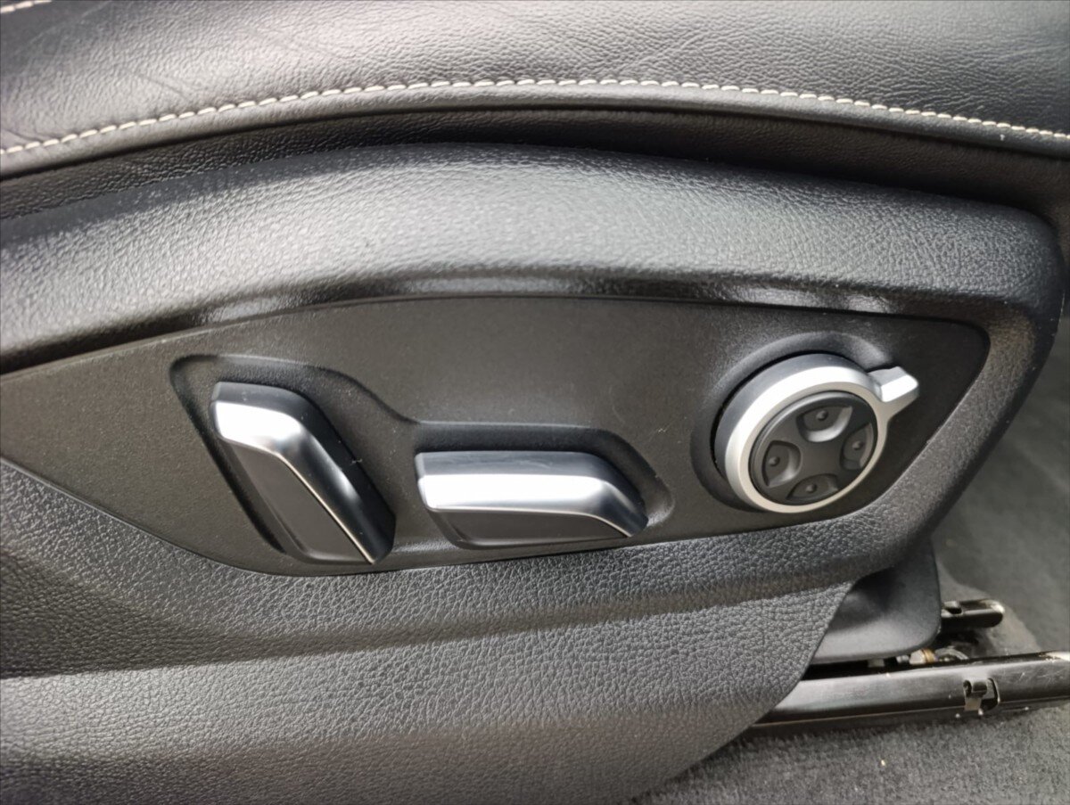 Audi Q7 SUV / Terénní 3,0 l 210 kw