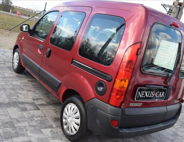 Renault Kangoo Kombi 1,1 l 55 kw