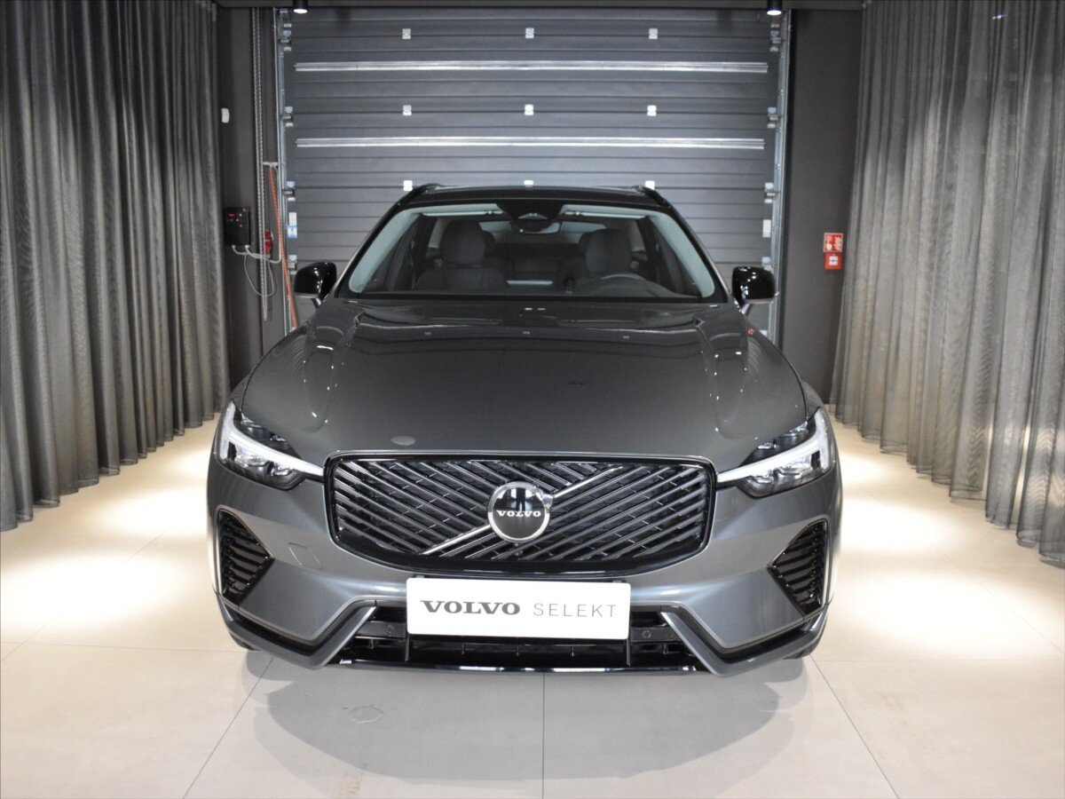 Volvo XC60 SUV / Terénní 2,0 l 184 kw