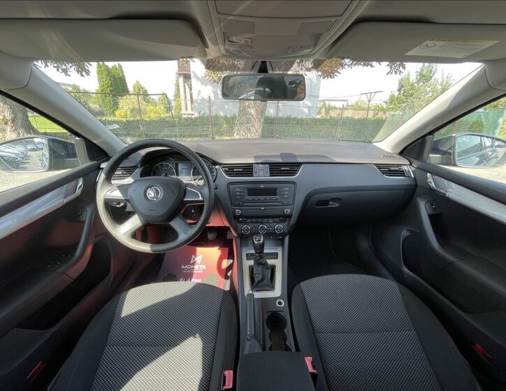 Škoda Octavia Sedan / Limuzína 1,2 l 77 kw