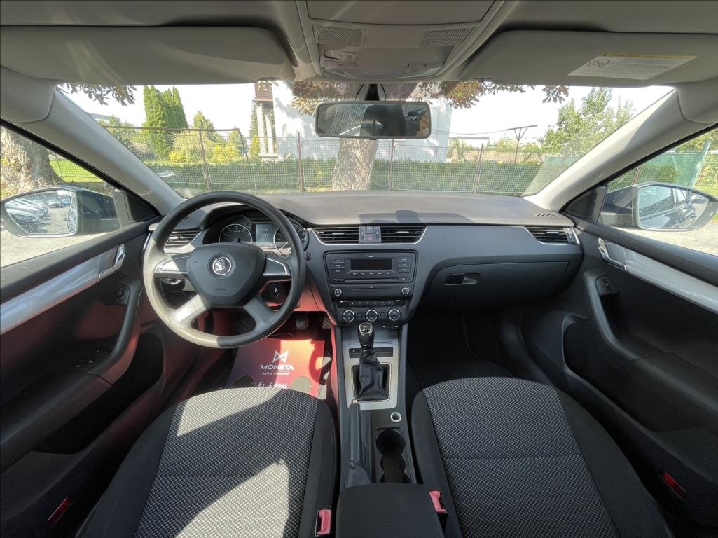 Škoda Octavia Sedan / Limuzína 1,2 l 77 kw