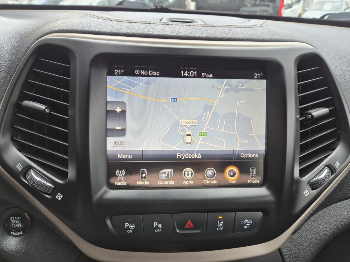 Jeep Cherokee SUV 2,2 l 147 kw