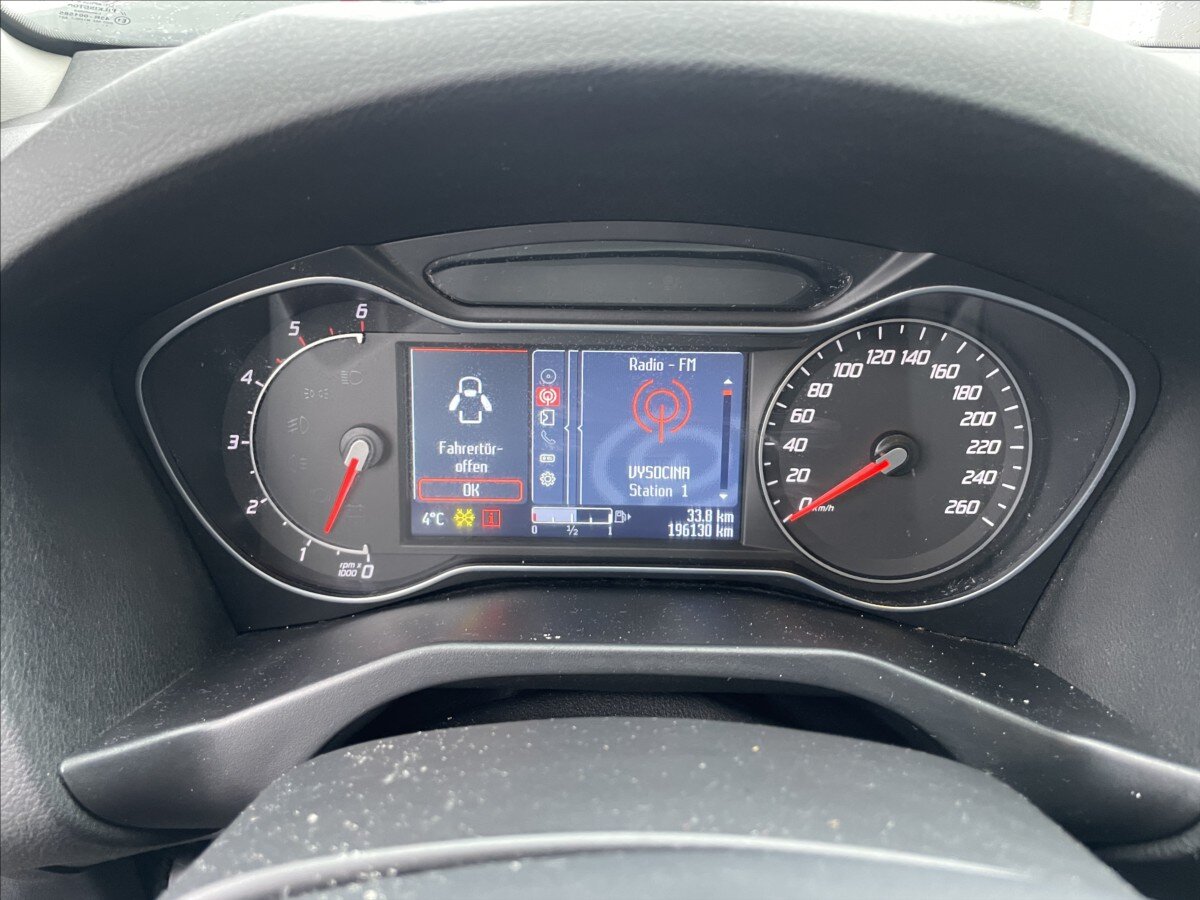 Ford Mondeo Kombi 2,0 l 103 kw