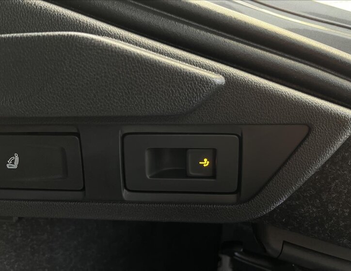 Škoda Octavia Liftback 2,0 l 85 kw