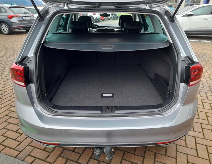 Volkswagen Passat Kombi 1,5 l 110 kw