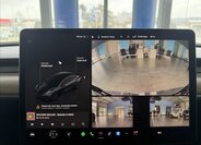 Tesla Model 3 Sedan / Limuzína 0,0 366 kw