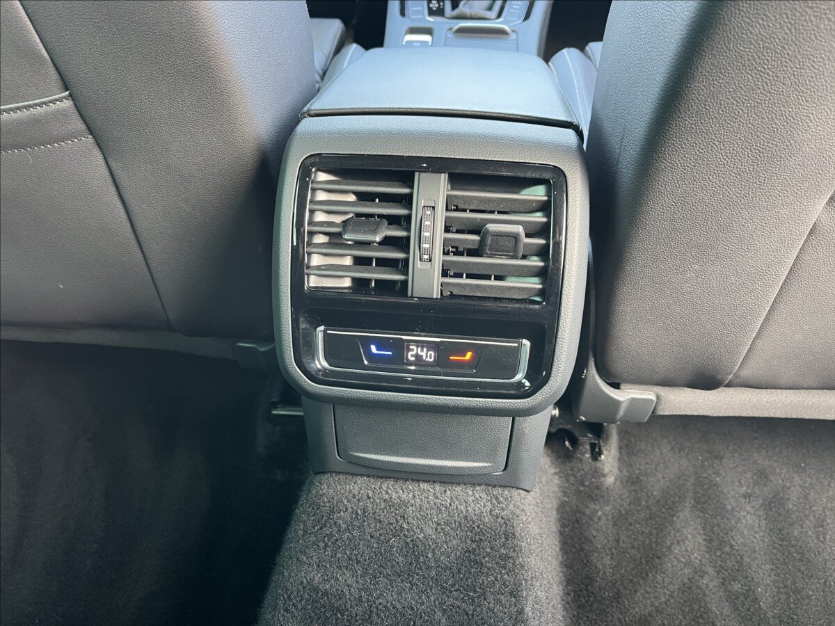 Volkswagen Passat Kombi 2,0 l 110 kw