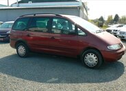 Volkswagen Sharan Kombi 1,9 l 66 kw