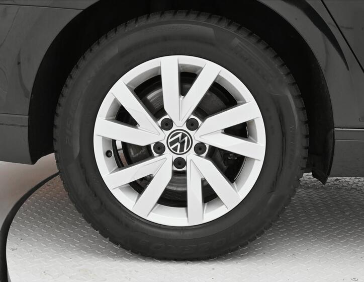 Volkswagen Passat 33