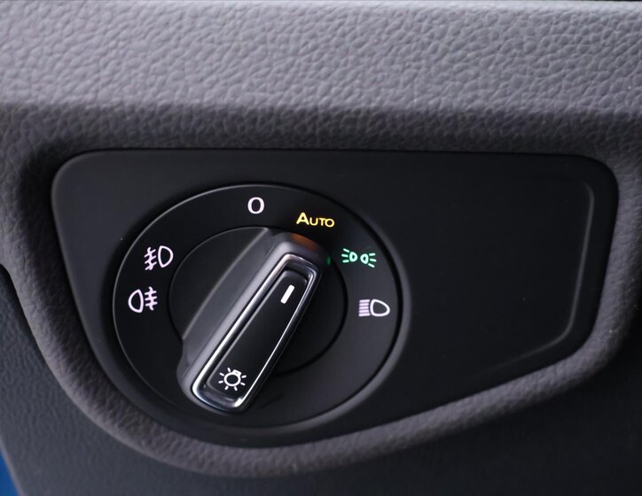 Volkswagen Touran 19