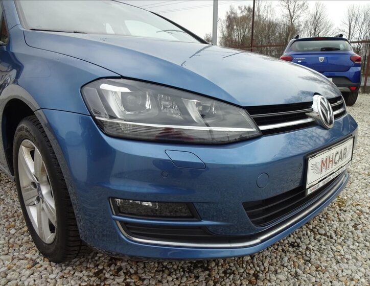 Volkswagen Golf Kombi 1,6 l 77 kw