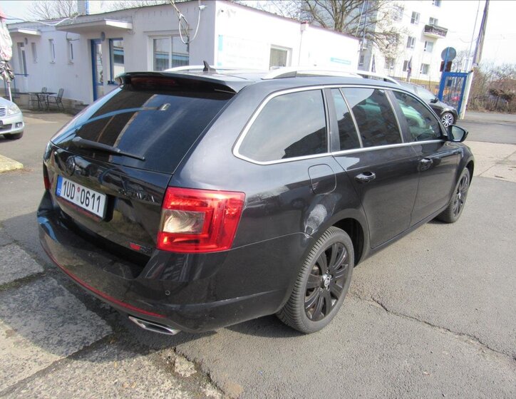 Škoda Octavia Kombi 2,0 l 135 kw