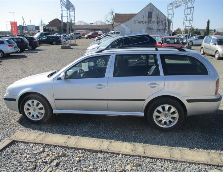 Škoda Octavia Kombi 1,9 l 66 kw