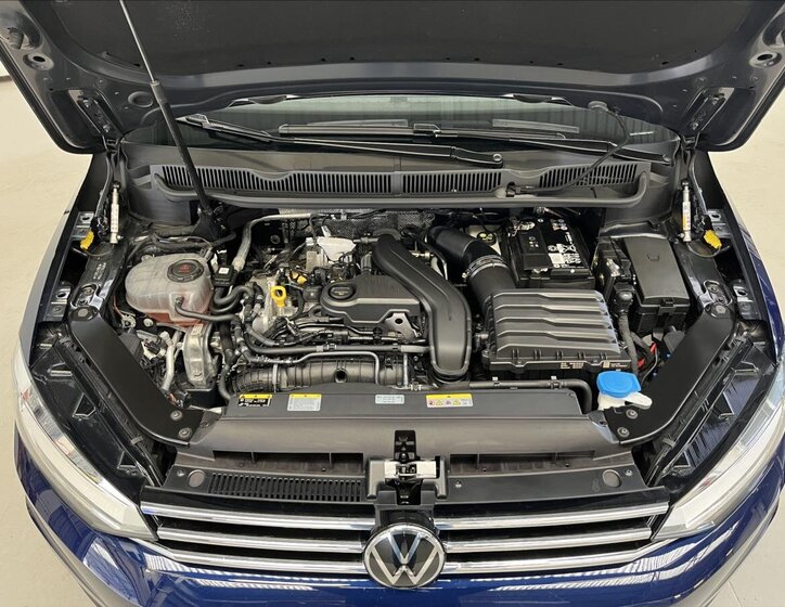 Volkswagen Touran MPV 1,5 l 110 kw