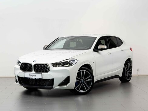BMW X2 SUV / Terénní 2,0 l 225 kw