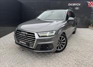 Audi Q7 1