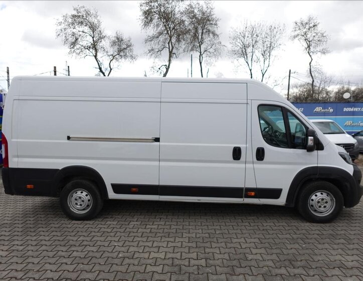Peugeot Boxer Ostatní 2,2 l 121 kw
