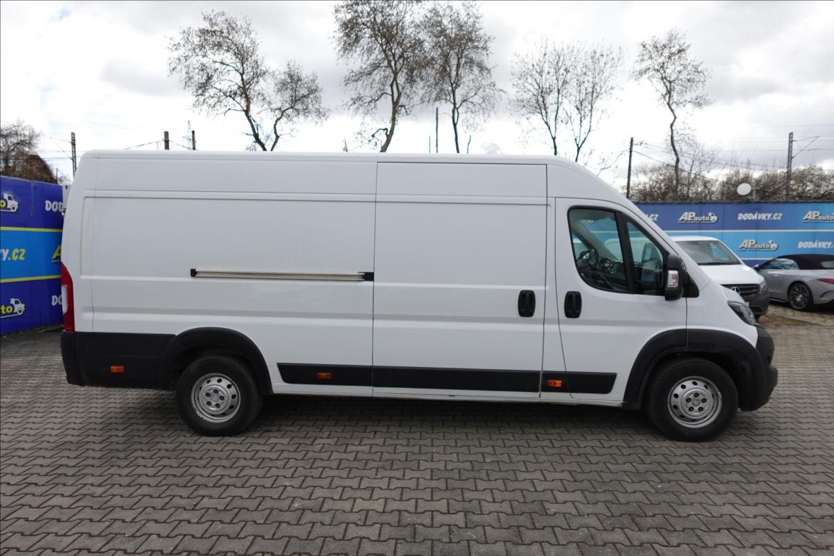 Peugeot Boxer Ostatní 2,2 l 121 kw